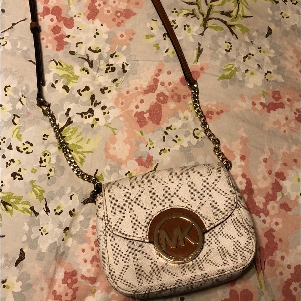 Michael Kors purse